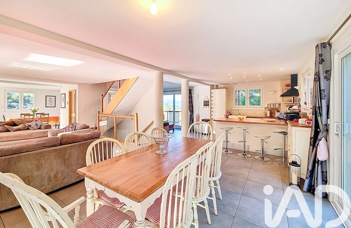 Vente Maison traditionnelle 8 pièces — photo 4