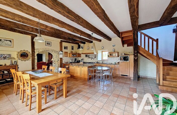 Vente Maison/villa 10 pièces — photo 3