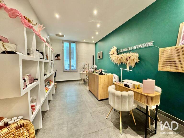Vente Boutique/Local commercial 221 m&sup2; — photo 1