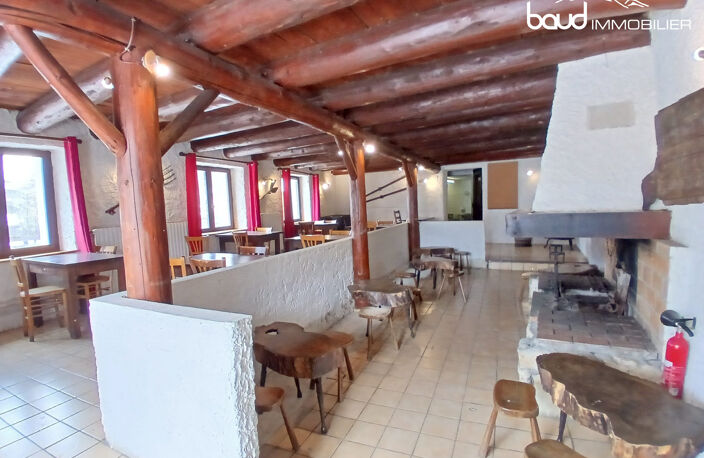 Plateau 165 m² — photo 2