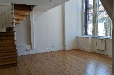 Appartement 3 pièces 870 €