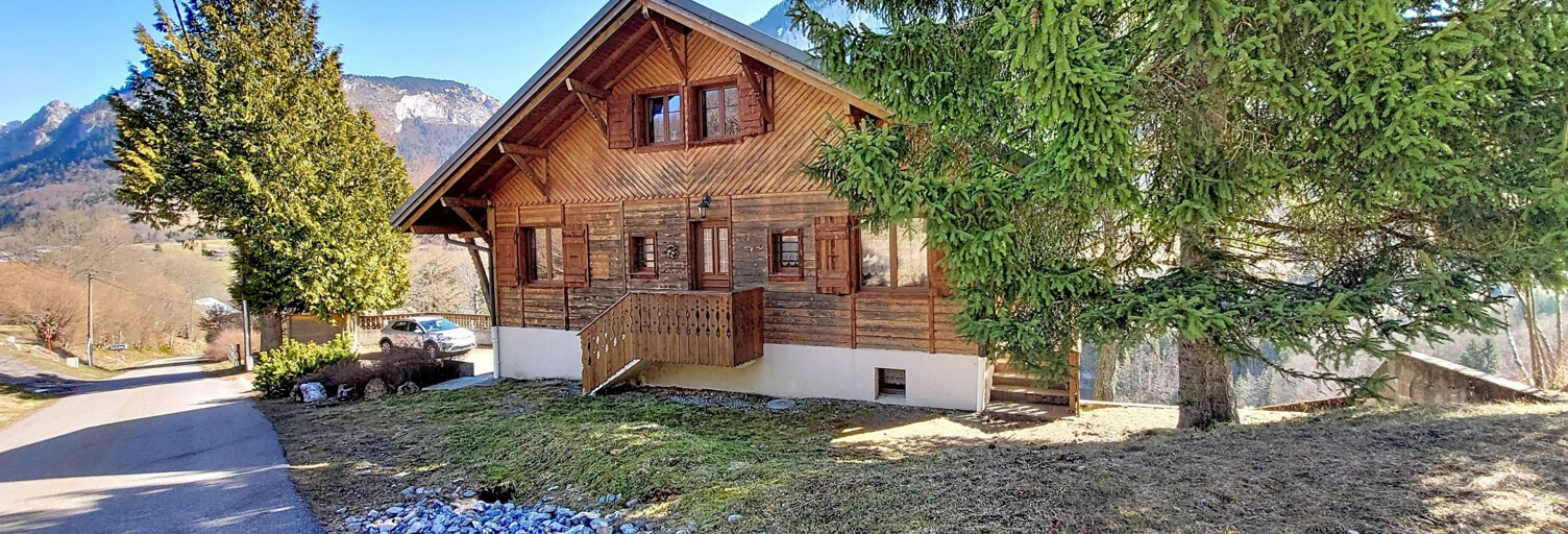 Maison 7 Pièces 180 m² à louer à Bellevaux (74470)