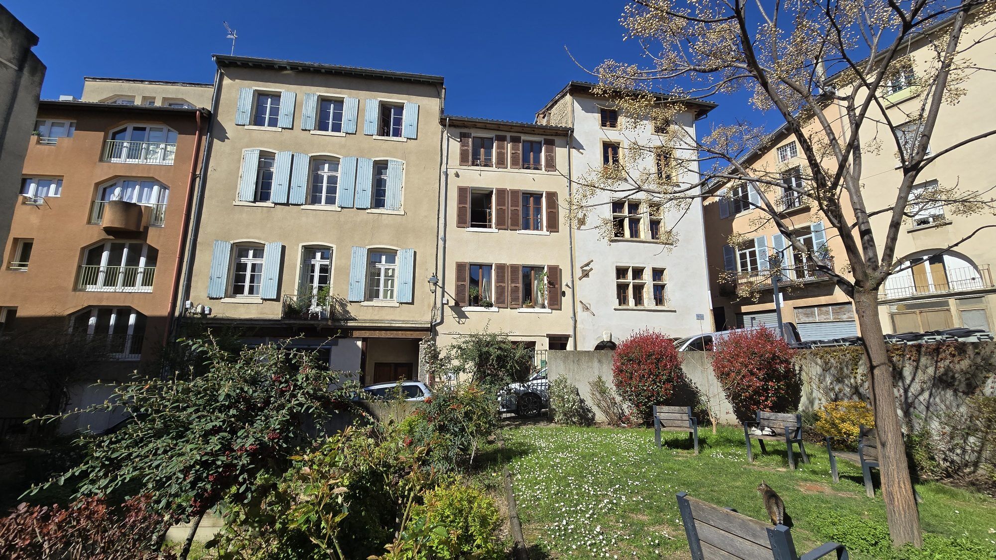 Villa / Maison  T9 à vendre Romans-sur-Isère 26100