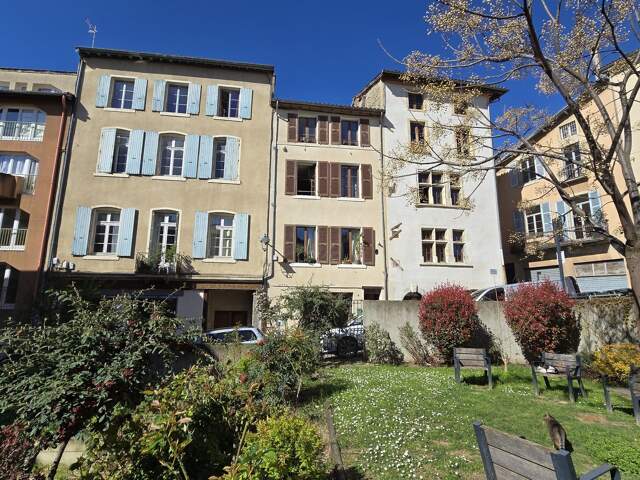 TENEMENT 182 m² à rénover + GARAGE — photo du bien