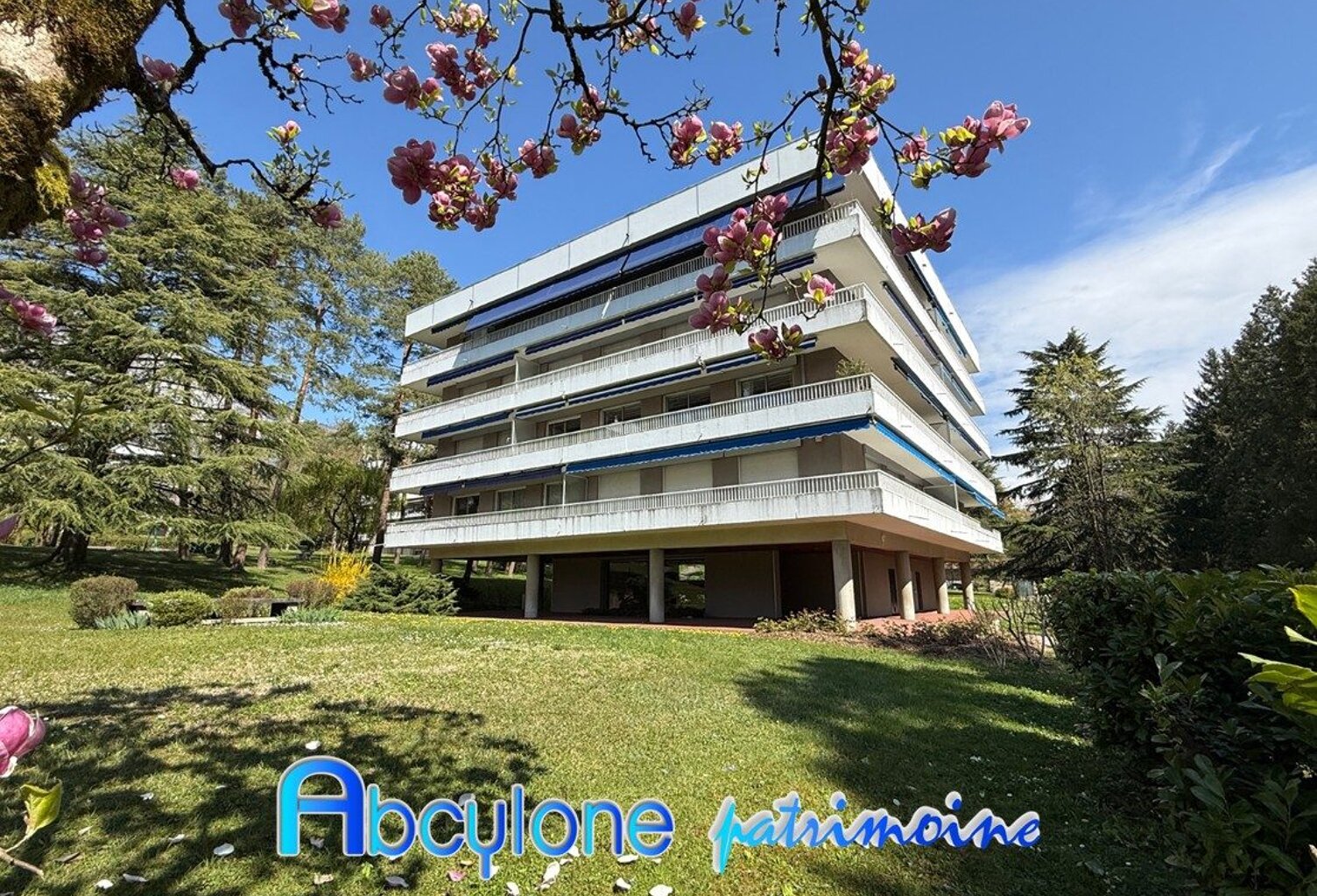 Studio de 25,60 m², résidence de grand standing — photo 1