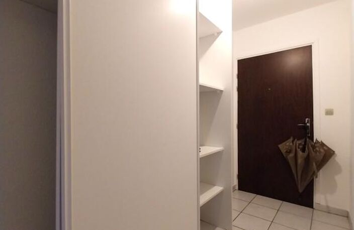Appartement À Vendre — photo 2