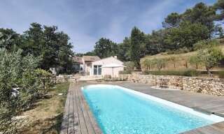 Maison 6 Pièces 183 m² à vendre à Grambois (84240)