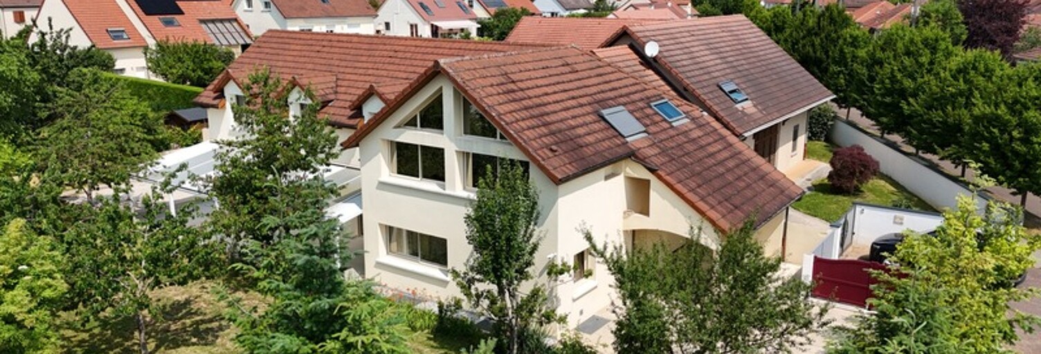 Maison 7 Pièces 265 m² à vendre à Dijon (21000)