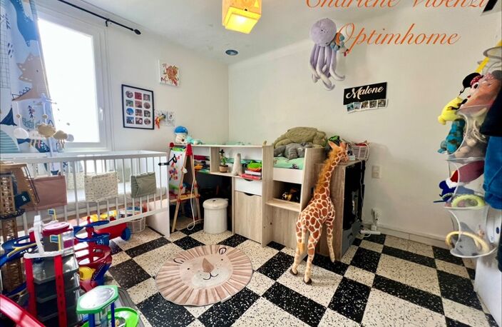 A vendre 3 pièces lumineux avec balcon, parking et cave - Perpignan (66) — photo 5