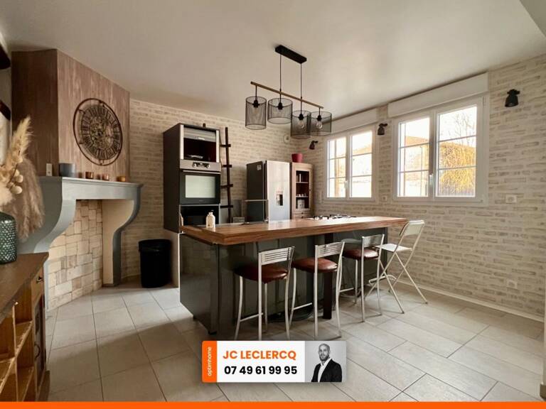 MAISON DE VILLAGE 5 PIECES ENTIEREMENT RENOVEE — photo 1