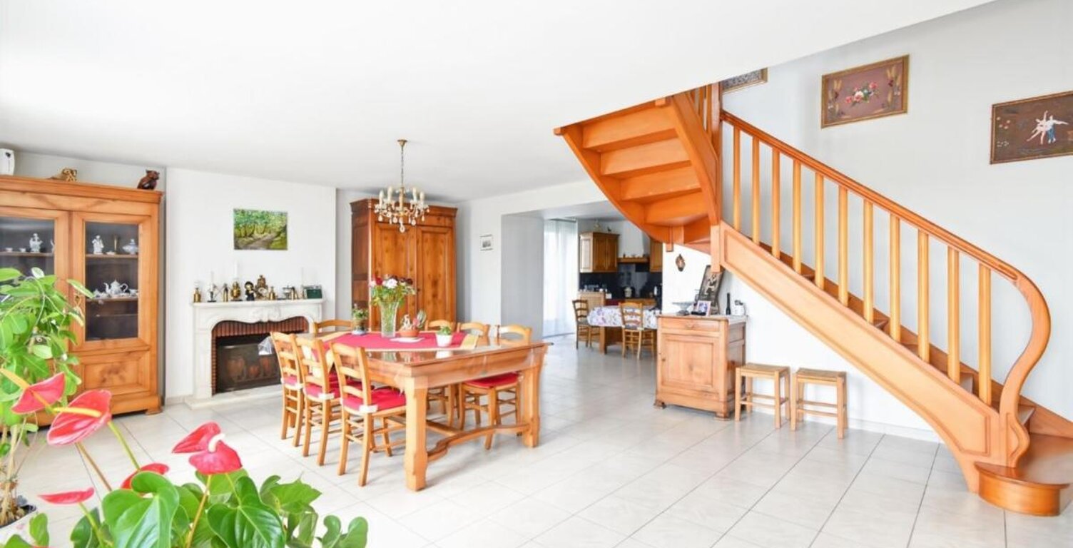 Maison Janzé – 166 m² - espace et sérénité — photo 1