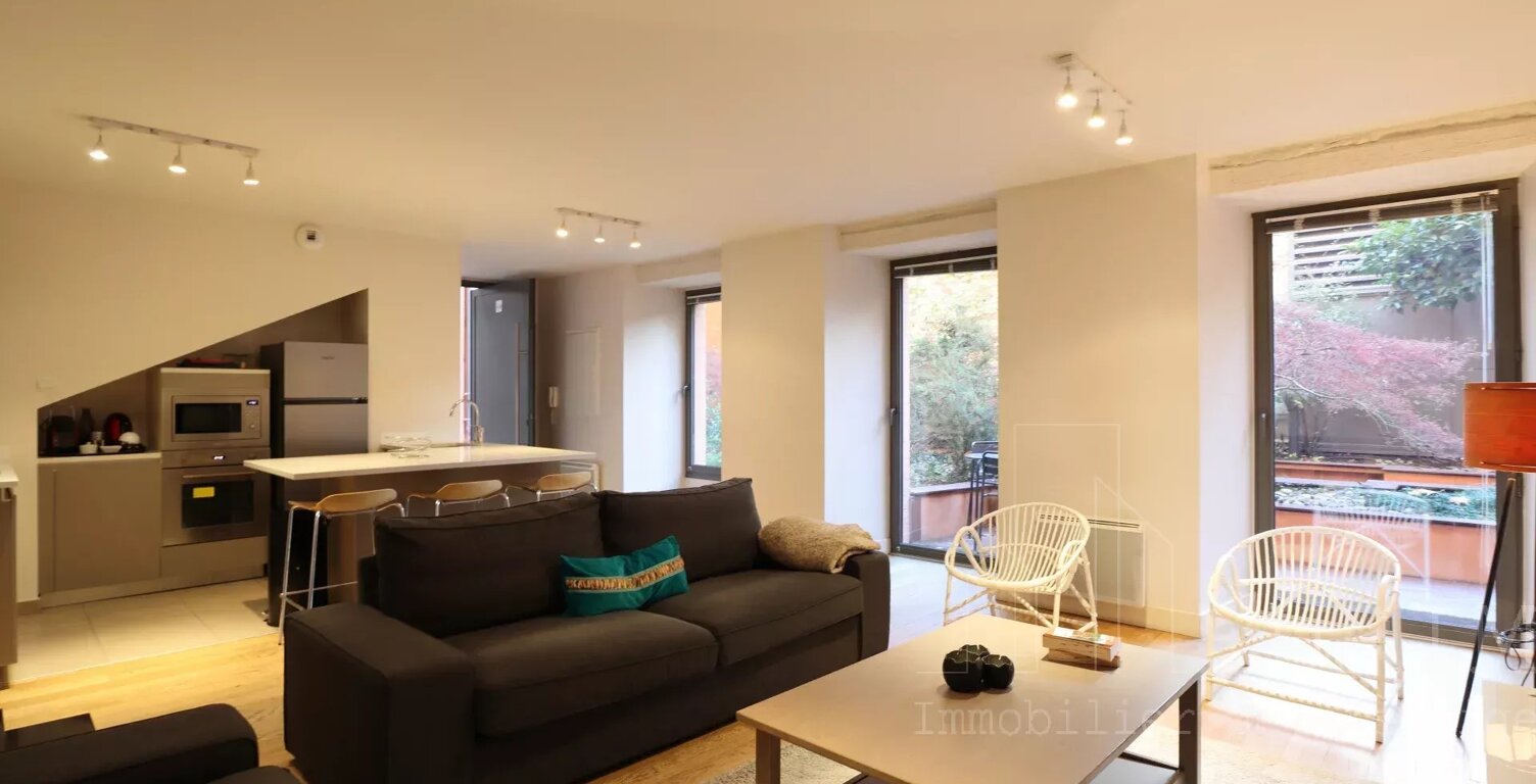 Carmes/Dalbade - T3 meublé standing en rez de cour — photo 1