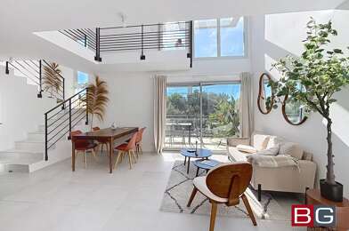 Appartement 4 pièces 749000 €