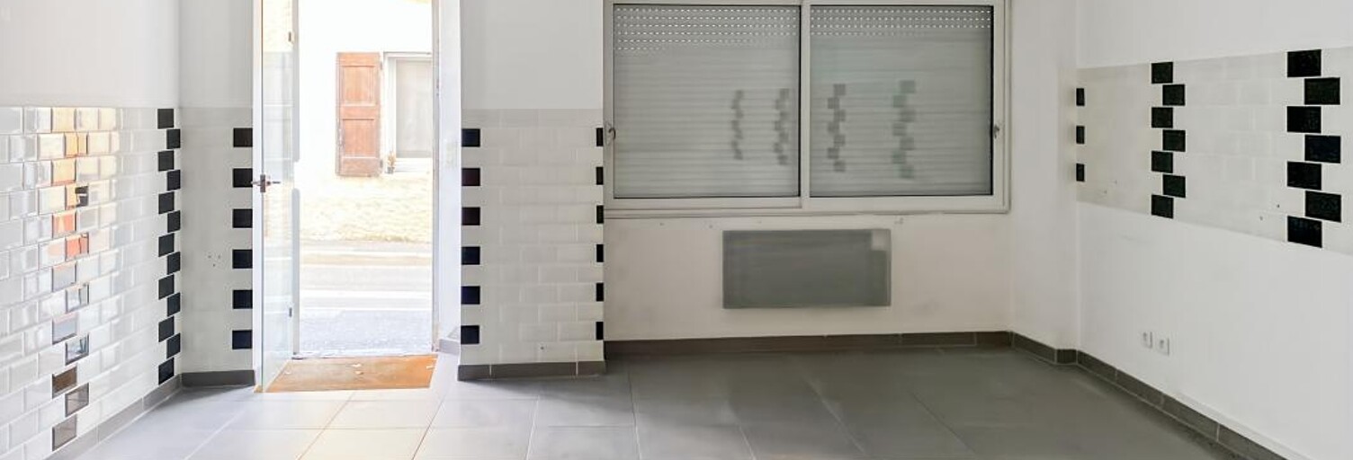 Commerce   m² à vendre à Oraison (04700)