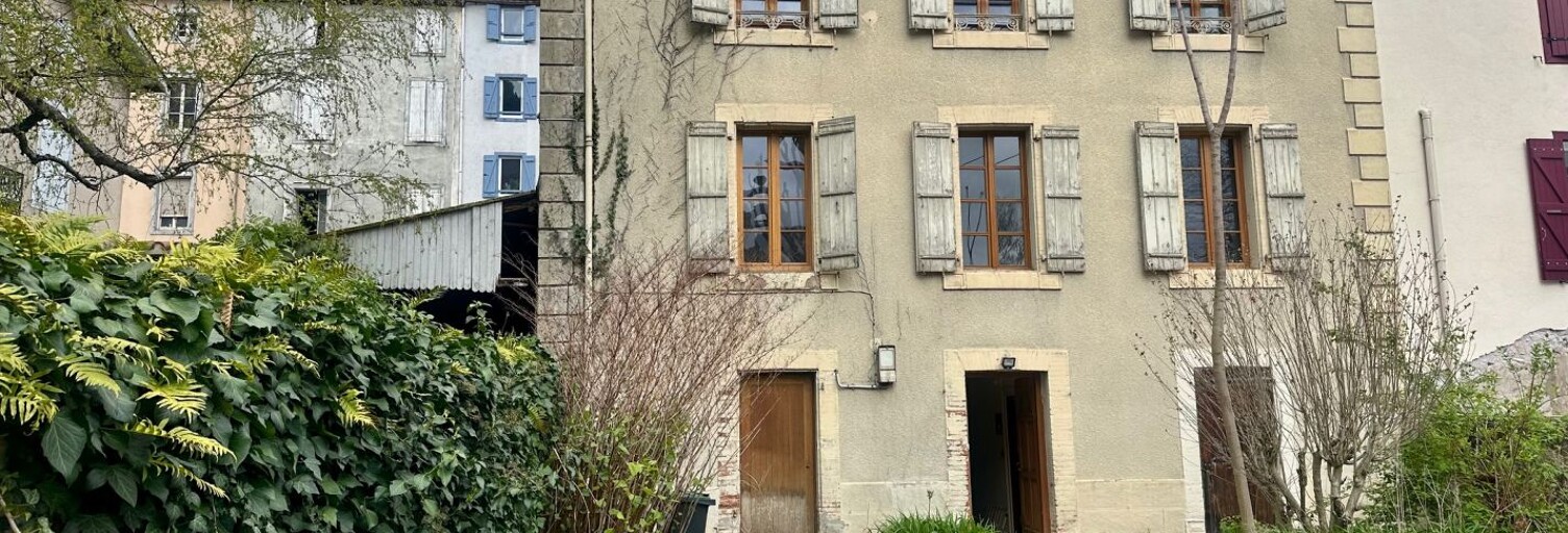 Maison 8 Pièces 205 m² à vendre à Foix (09000)