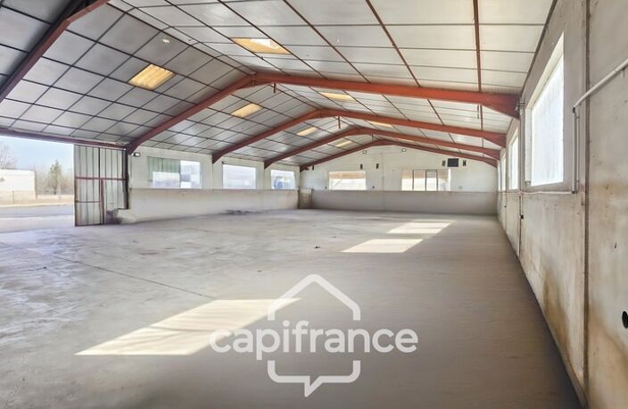 Local/entrepôt/ investisseur à vendre proche de CHALON SUR SAONE (71) — photo 2