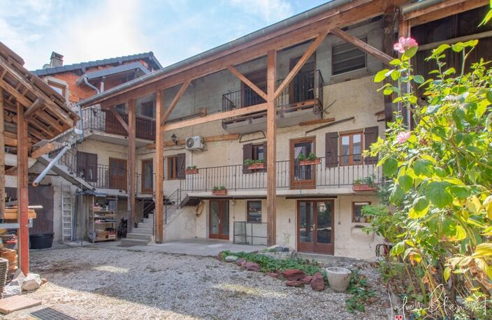 Immeuble à vendre FRANCIN (73) — photo 2