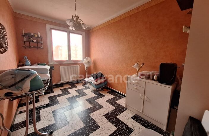 Appartement à vendre 3 pièces ALES (30) secteur clavieres — photo 4