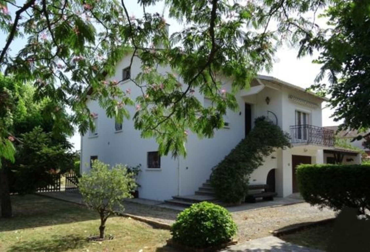 Dpt Haute Garonne (31), à vendre REVEL maison P6 — photo 1