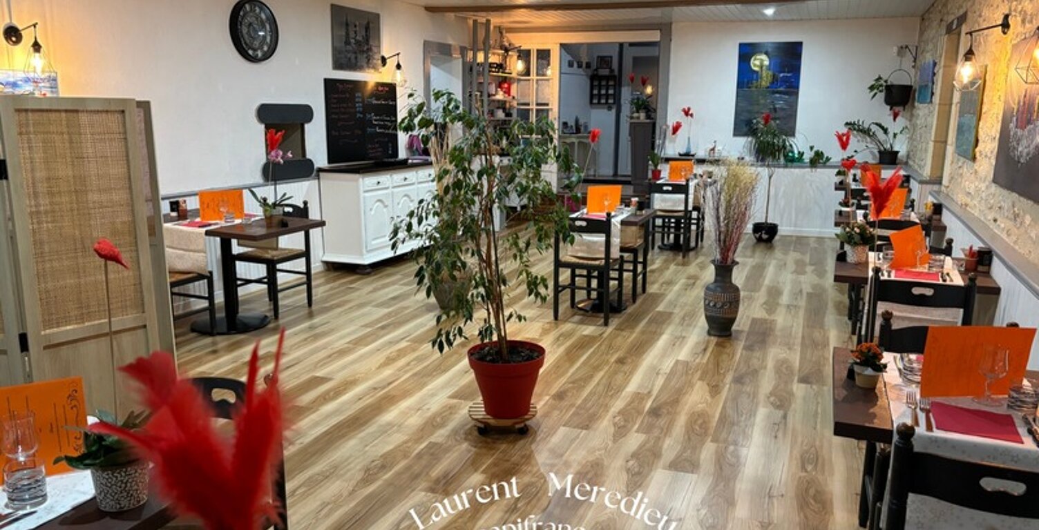 Fonds de commerce à vendre MIRAMBEAU (17) — photo 1