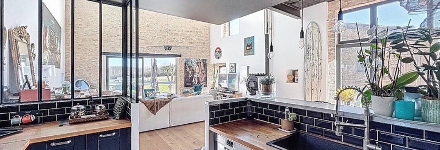 Maison 7 Pièces 253 m² à vendre à Saint-Marcel-Bel-Accueil (38080)