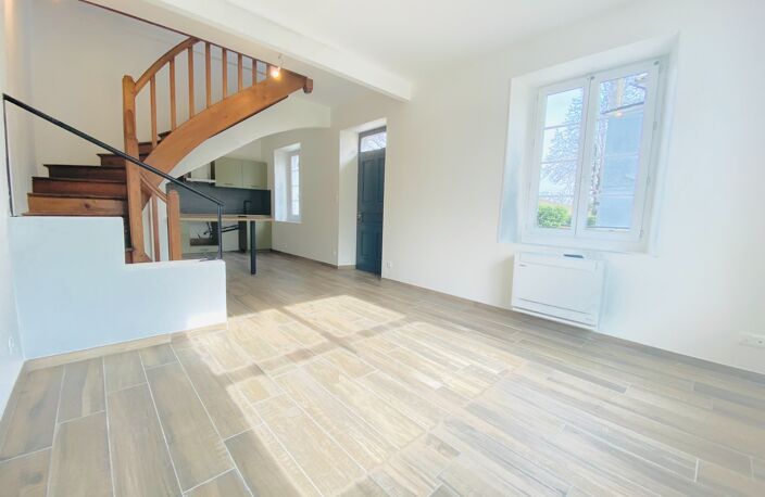 Ensemble immobilier au coeur du bourg de Meilhan sur Garonne — photo 4