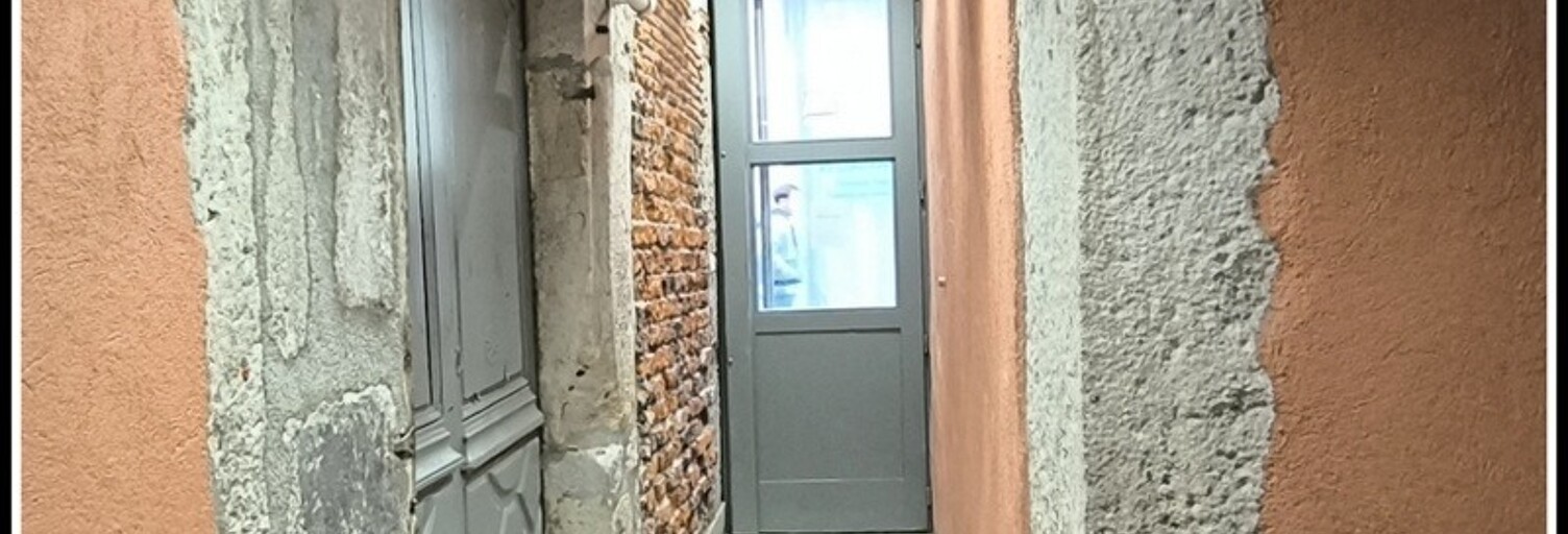 Immeuble  495 m² à vendre à Saint-Étienne (42100)