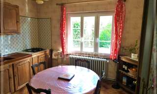 Maison 10 Pièces 306 m² à vendre à La Capelle (02260)