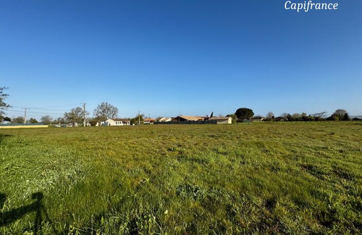 Terrain constructible aux portes de Langon - Environnement privilégié — photo 2