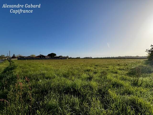 Terrain constructible aux portes de Langon - Environnement privilégié — photo du bien