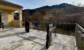 Maison 5 Pièces 150 m² à vendre à Castellane (04120)