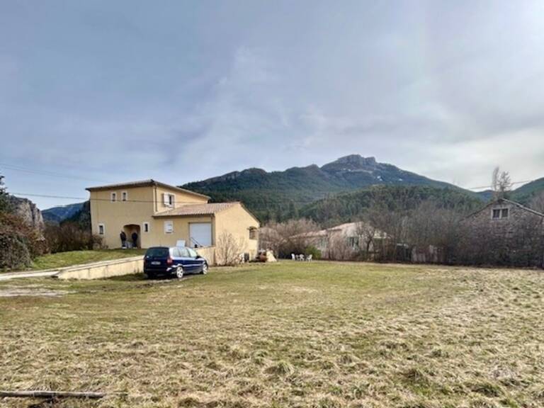 Maison à vendre 5 pièces CASTELLANE (04) — photo 1