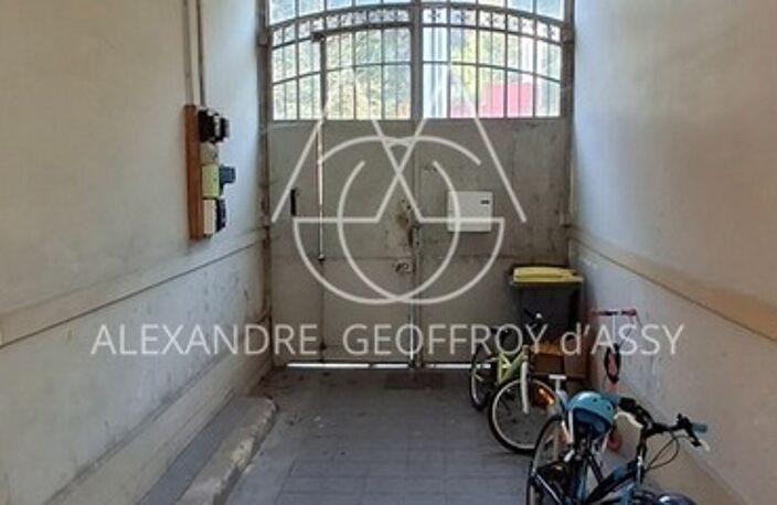 Rénovez cette maison de 143 m2 avec dépendances et deux jardins dans Tours — photo 4