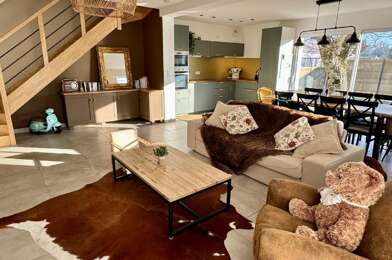 Maison 5 pièces 389900 €