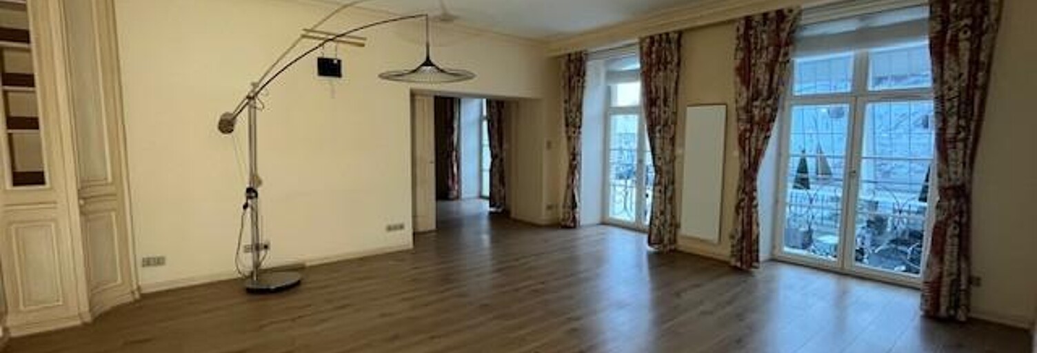 Appartement 5 Pièces 160 m² à louer à Cambrai (59400)