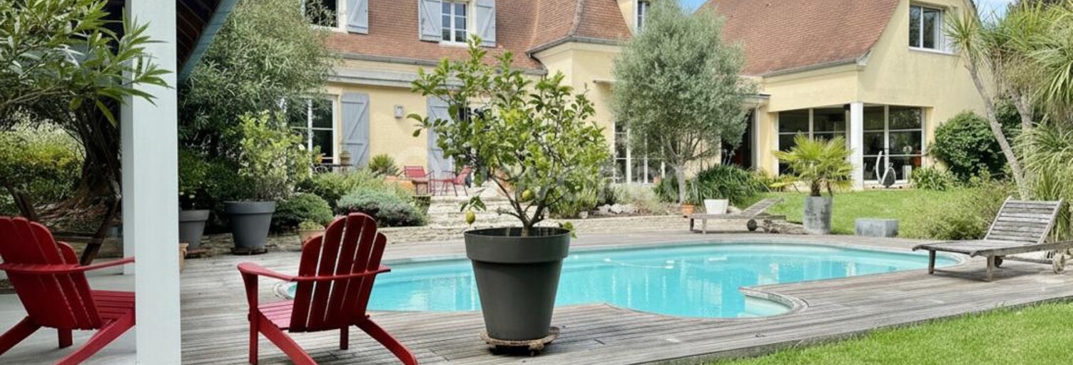 Maison 8 Pièces 285 m² à vendre à Pau (64000)