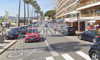 Commerce  49 m² à vendre à Antibes (06160)