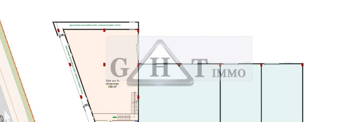 Local industriel  180 m² à vendre à Vaux-le-Pénil (77000)