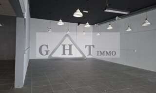 Local industriel  280 m² à louer à Saint-Maximin (60740)