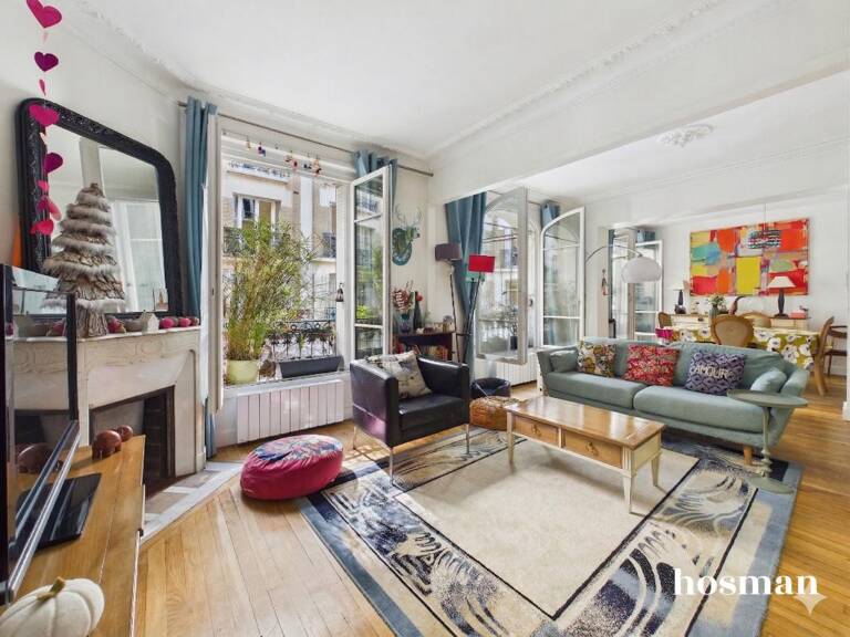 Appartement 4 pièces de 101m2 avec double cave et double séjour - Rue Henri Dubouillon, Paris 20ème — photo 1