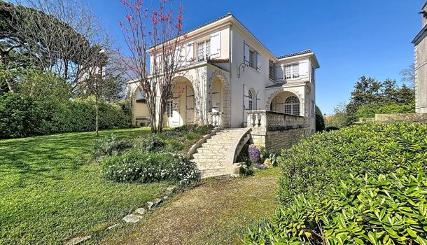 Villa / Maison 7 pièces  à vendre Rochelle (La) 17000