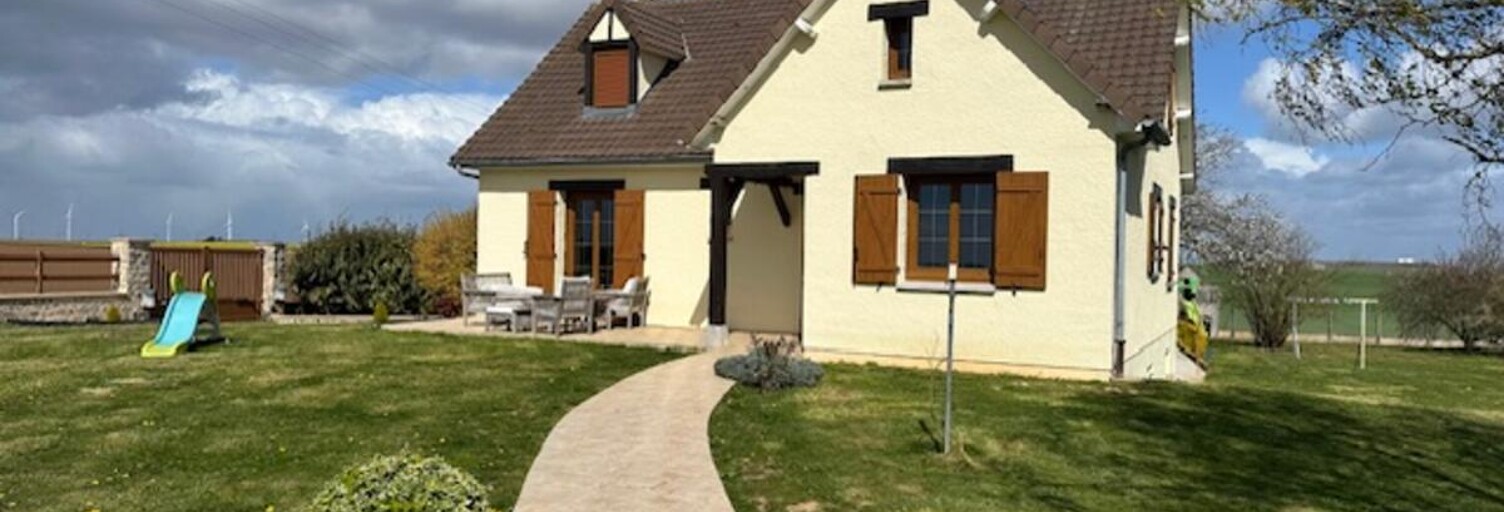 Maison 6 Pièces 126 m² à vendre à Theuville (28150)