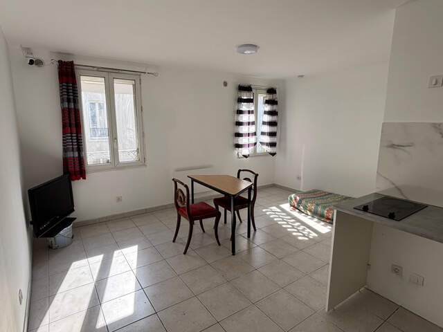 Studio de 21m² au calme — photo du bien