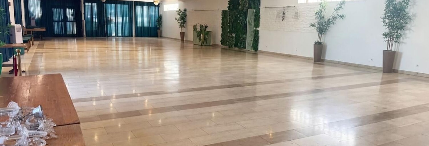 Commerce  1120 m² à vendre à Dammarie-les-Lys (77190)