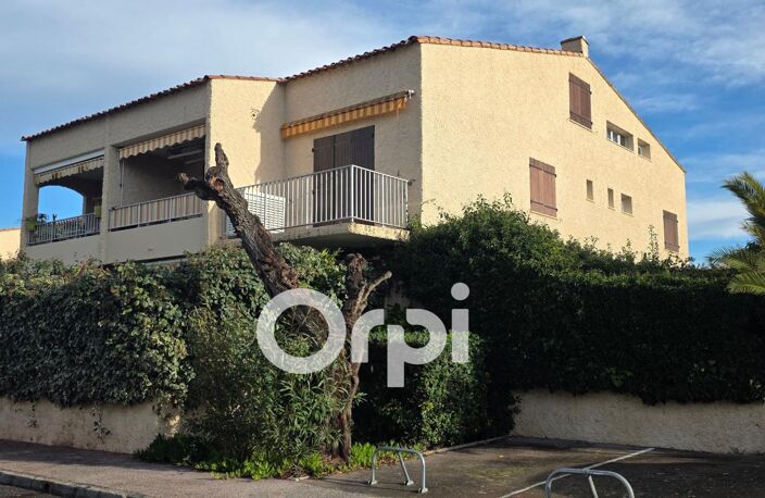 Saint Cyr sur mer, bord de mer, DUPLEX de type 4 en1er et dernier étage, CLILATISÉ — photo 2