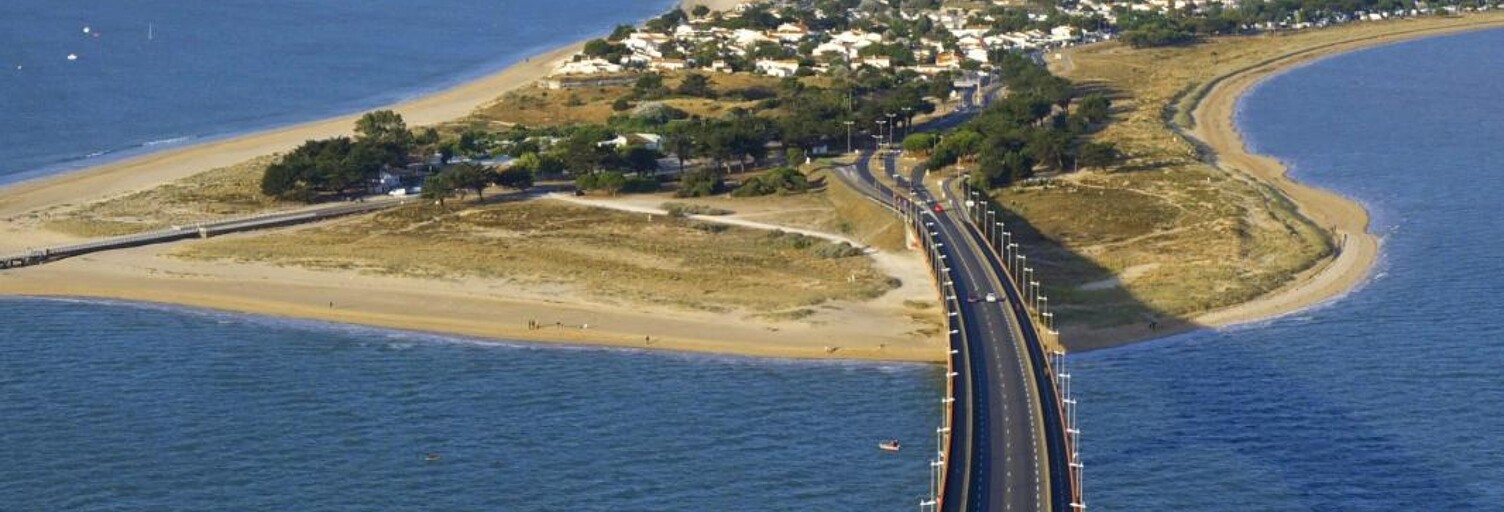 Commerce  250 m² à vendre à Saint-Martin-de-Ré (17410)