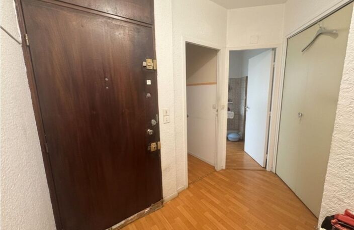 Appartement T2 vendu loué, idéalement situé en plein cœur de Dax, à deux pas du centre-ville et à proximité immédiate des transports en commun   — photo 5