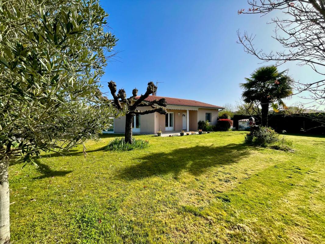 Villa / Maison  T4 à vendre Barcelonne-du-Gers 32720