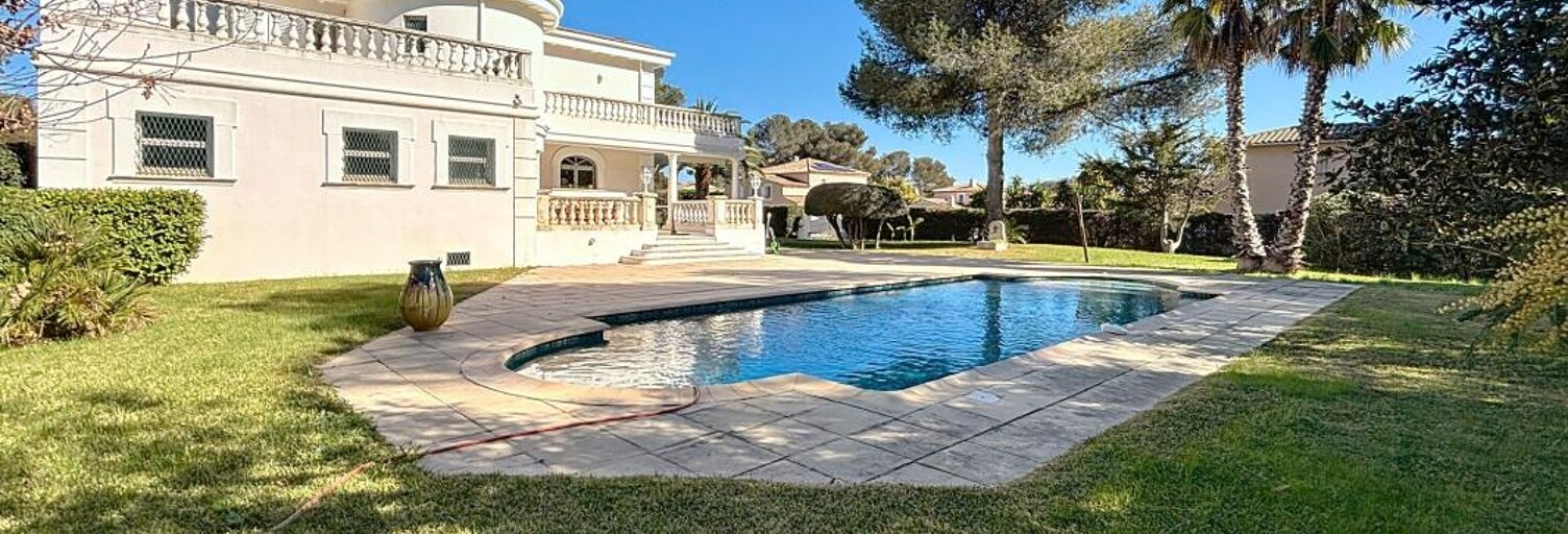 Maison 7 Pièces 262 m² à vendre à Saint-Raphaël (83700)