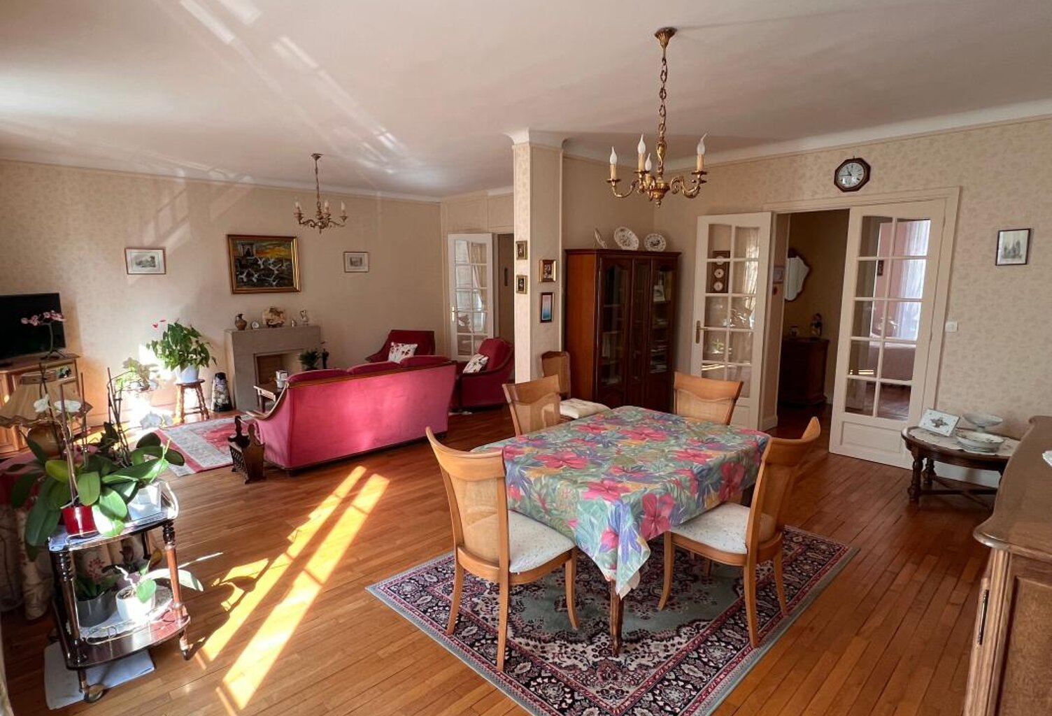 Appartement À Vendre — photo 1